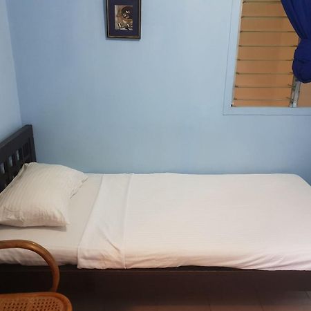 Saltimboca Tourist In Hotel Bacolod Kültér fotó