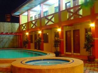 Saltimboca Tourist In Hotel Bacolod Kültér fotó